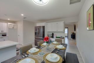 The Maharaja Retreat with Hot Tub and EV Charger! - 1