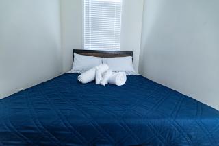 Cozy Urban Oasis Near NYC - 6