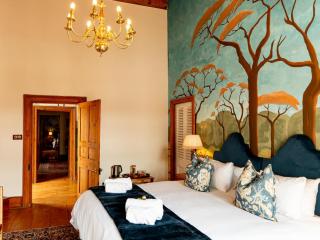 Far Far Away Guesthouse - 4