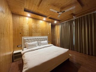 Wood Luxury Hotels Kasauli - 7