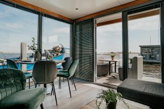 Houseboat Uitgeest - 0