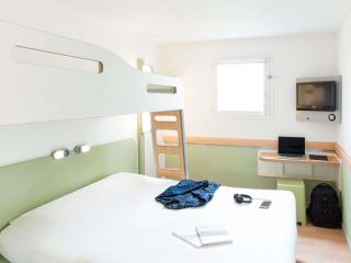 ibis Budget Pau Est - 1