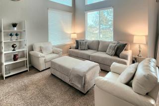 Littleton Home with Deck - 24 Mi to Denver! - 5