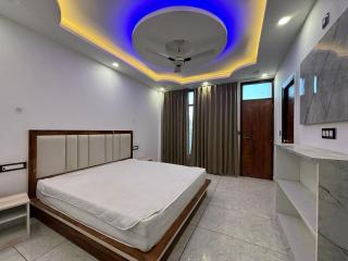 Pine Valley Serenity Hotel - 3