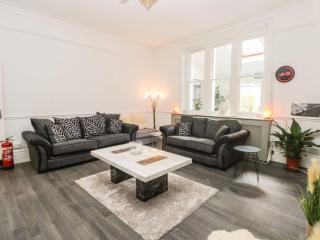 Beechwood House - Hadfield - 7