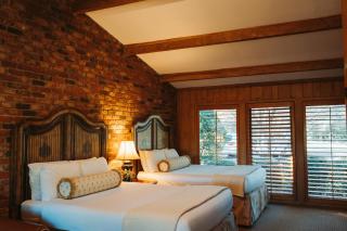 Pine Needles Lodge - 5
