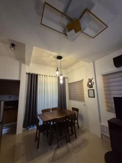 Casa Deña Lawa - Cozy Staycation in Calamba - 1