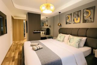 Hilton View Tower Luxurious Tangier Partial Sea View - 9