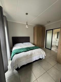 Villa by The Blyde - 6