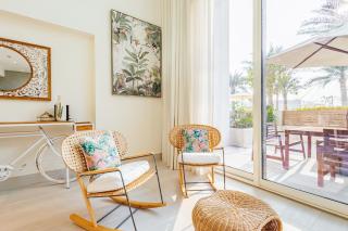 Mamsha Saadiyat - Private Beach - Huge 1 BDR Duplex - Beachfront Luxury - 1 min walk to Mamsha Boulevard, Beach, Restaurants - 5 min to Louvre and Zayed Museum - 7