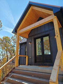 Cliff's View Mountain Retreat - 3