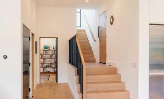 Charming Five-Bedroom Coastal Home With Private Patio - 4