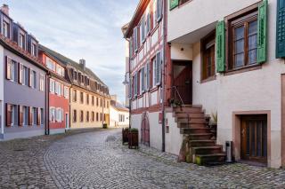 Boutique Suites by K A M E L U - 9