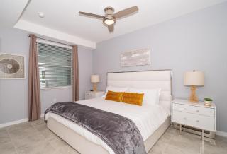 3111-302HM STOREY LAKE, CONDO 2/2 LAKE VIEW - 7