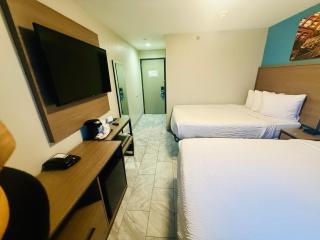 Days Inn by Wyndham Brooklyn Borough Park - 4