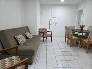 Apartamento quadra mar Meia Praia - 8