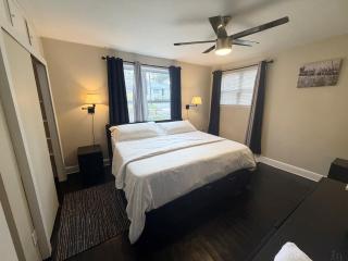 Tranquil 1950 Vintage Cottage Near DC - 6