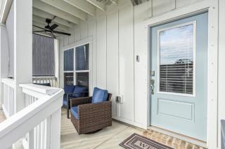 1370 W Government St - 3