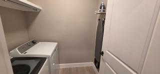 Lux Modern 3BR - 2BA Duplex Brand New Furnished - 9