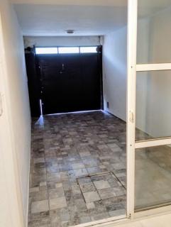 Departamento céntrico con cochera - 8