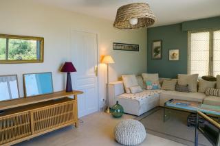 Apartment with a stunning 180 view & private garden 4 guests baby - 5