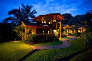 Beautiful Backwash Bay Villa - 3