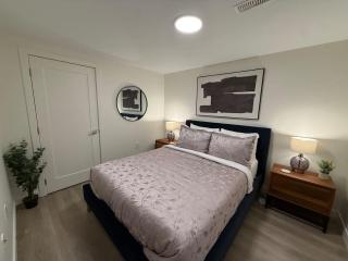 Halifax Waterfront 2 BR and 1 Bath with 6 appliances - 3