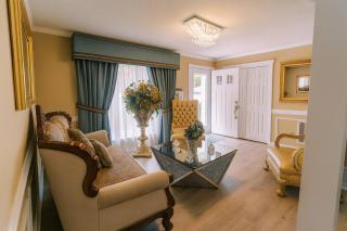 Savannah 4BR Getaway Near Airport & Attractions - 4