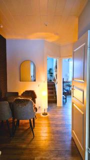 Riverfront Aurora Chalet - 7