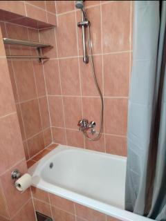 Udoban dvosoban stan 450 metara od mora - 3