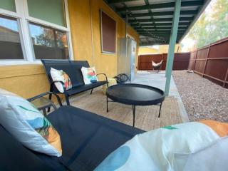 Near U of A, 2 BR 1 BA, Fenced, Covered Patio - 8