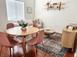 3rd St Casita - 6