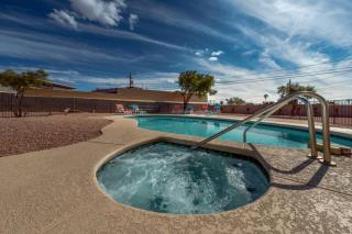 Pool, Hot Tub, 3 BR 3 BA, Huge Yard, Fenced - Tucson - 3