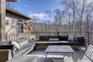 Luxury Mont-Tremblant Retreat Near Village - The Apex at Verbier - 1
