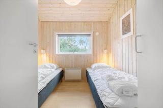 1305-Aakirkeby-Strandparken-10 - 1