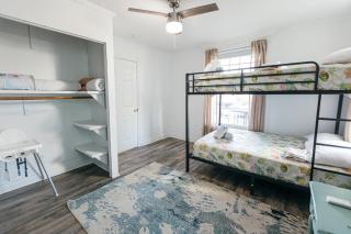 Downtown Delight Close to Strand and Cruise Terminals - 4