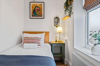 The Chester Nook - Handbridge Home with Parking - 6