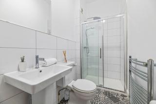 The Chester Nook - Handbridge Home with Parking - 3