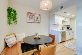 2 Mi to Old Town Home with Pool Access and Patio - 3