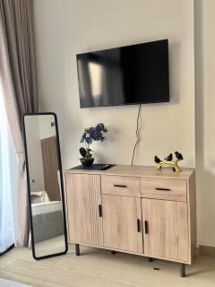 Roomook Spacious studio and terrace - 9