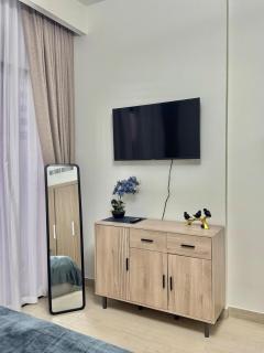 Roomook Spacious studio and terrace - 4