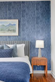 Sleek Sq 1 Downtown Condo - 4 beds - Parking - 8