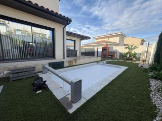 Modern Villa Toulouges - 1