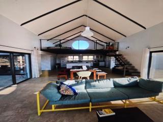 Nature Retreat near Windhoek Airport - 1