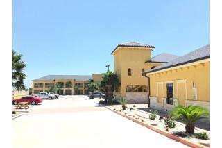 Weslaco Inn by Capital O Near Mercedes - 2
