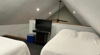 Cabin in the Woods - 9