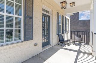 Belwood Bloom - 2 Units - Walk to Centennial Park - 8