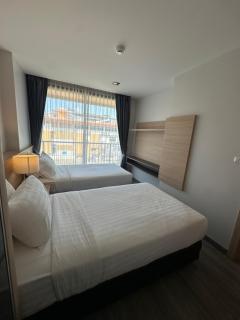 2 комнатные апартаменты с одной спальней и кухней-гостиной - 1