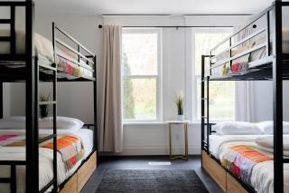 County Cove - Newly Renovated Century Home -  - 3