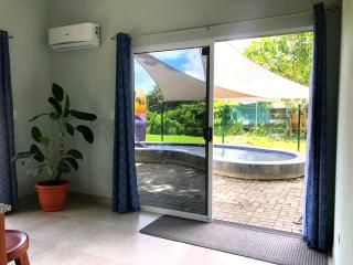 Screened-In Porch! Short Walk To Beach! - Sámara - 7